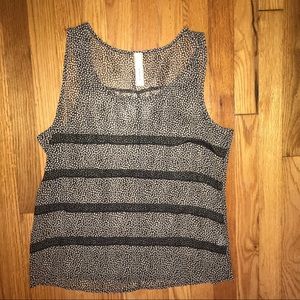 3/$20 Black and white lace tank
